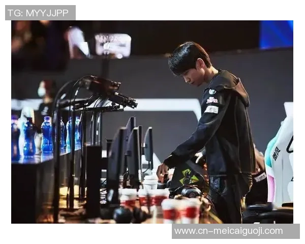 实时新闻王者荣耀热议FPX战术争议引发玩家热烈讨论与反思